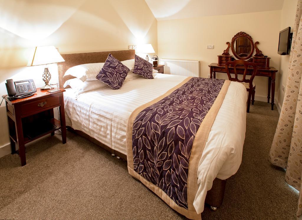 The Bishops Table Hotel Farnham  Exteriér fotografie